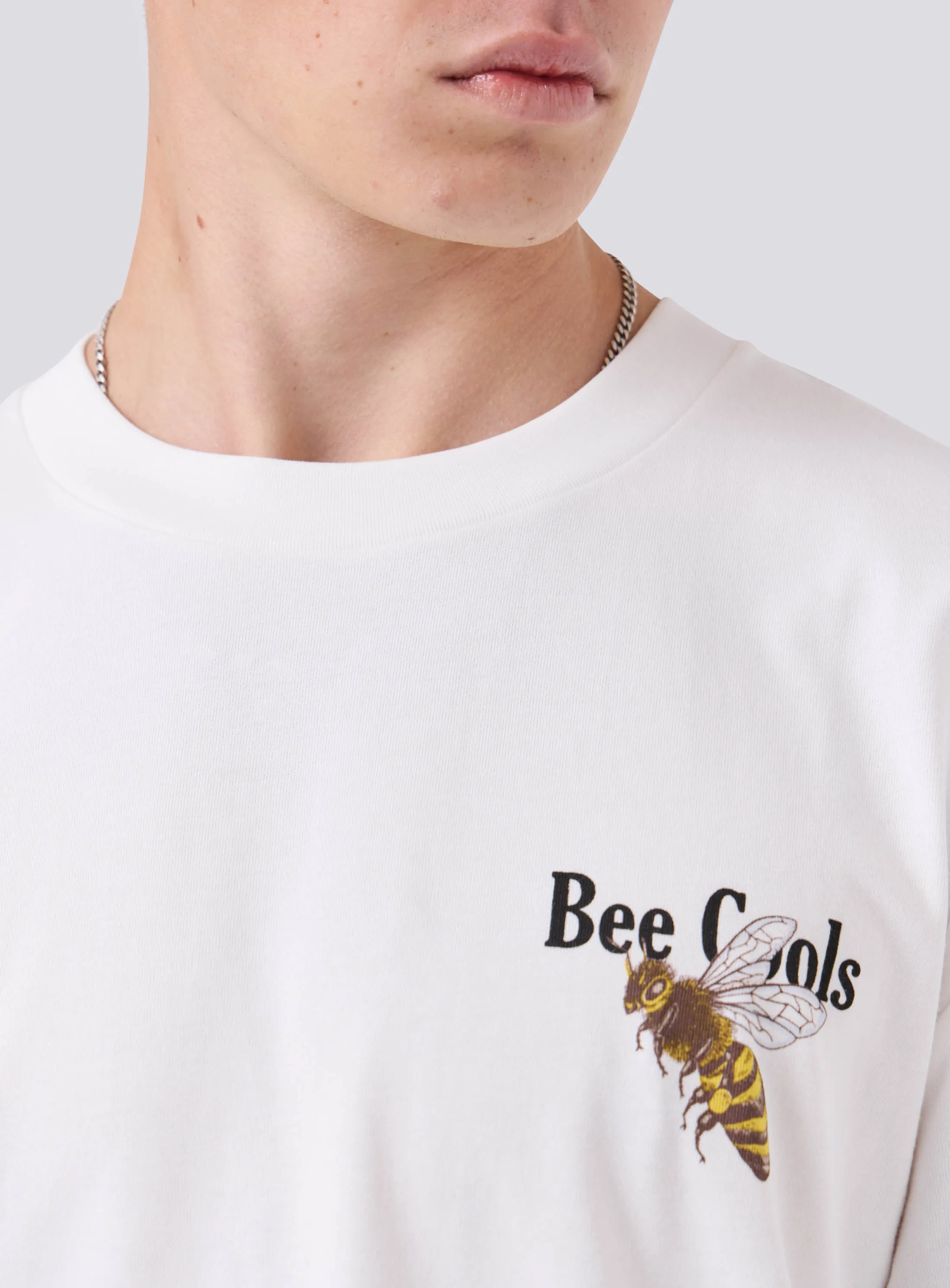 Bee Cools Tee Vintage White