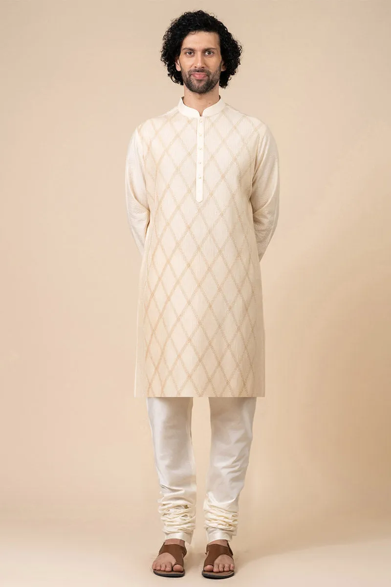 Gold Kurta Set With Texture Detailing